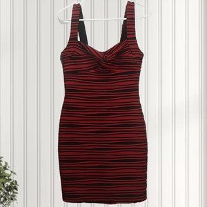 💞 M | SubWay | Twisted Chest Mini Body-Con Dress